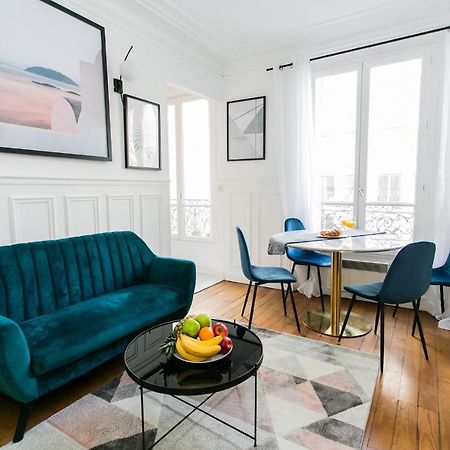 Private Apartment St Germain-Le Bon Marche Paris Luaran gambar