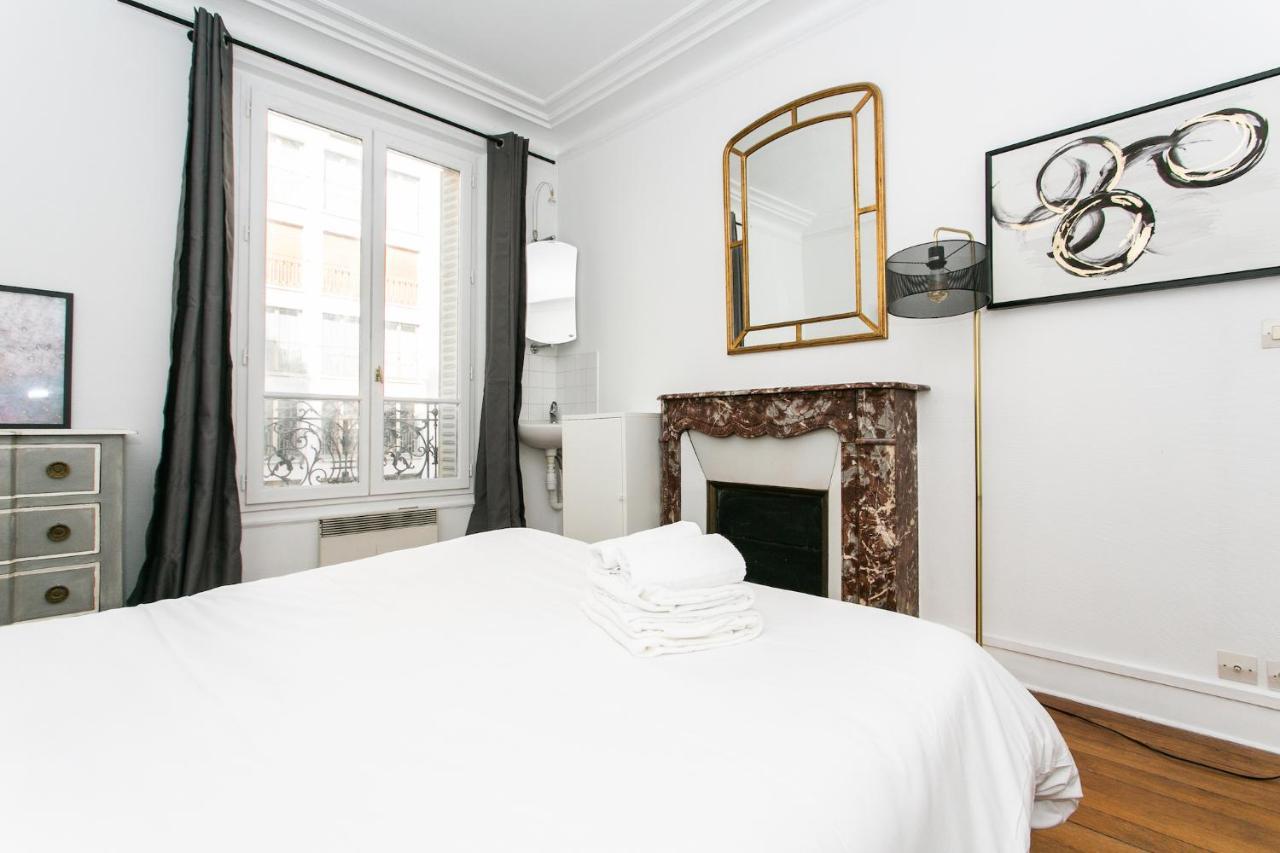 Private Apartment St Germain-Le Bon Marche Paris Luaran gambar